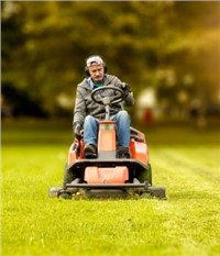 Zero-turn Lawn Mower Market - Global Outlook and Forecast 2020-2025